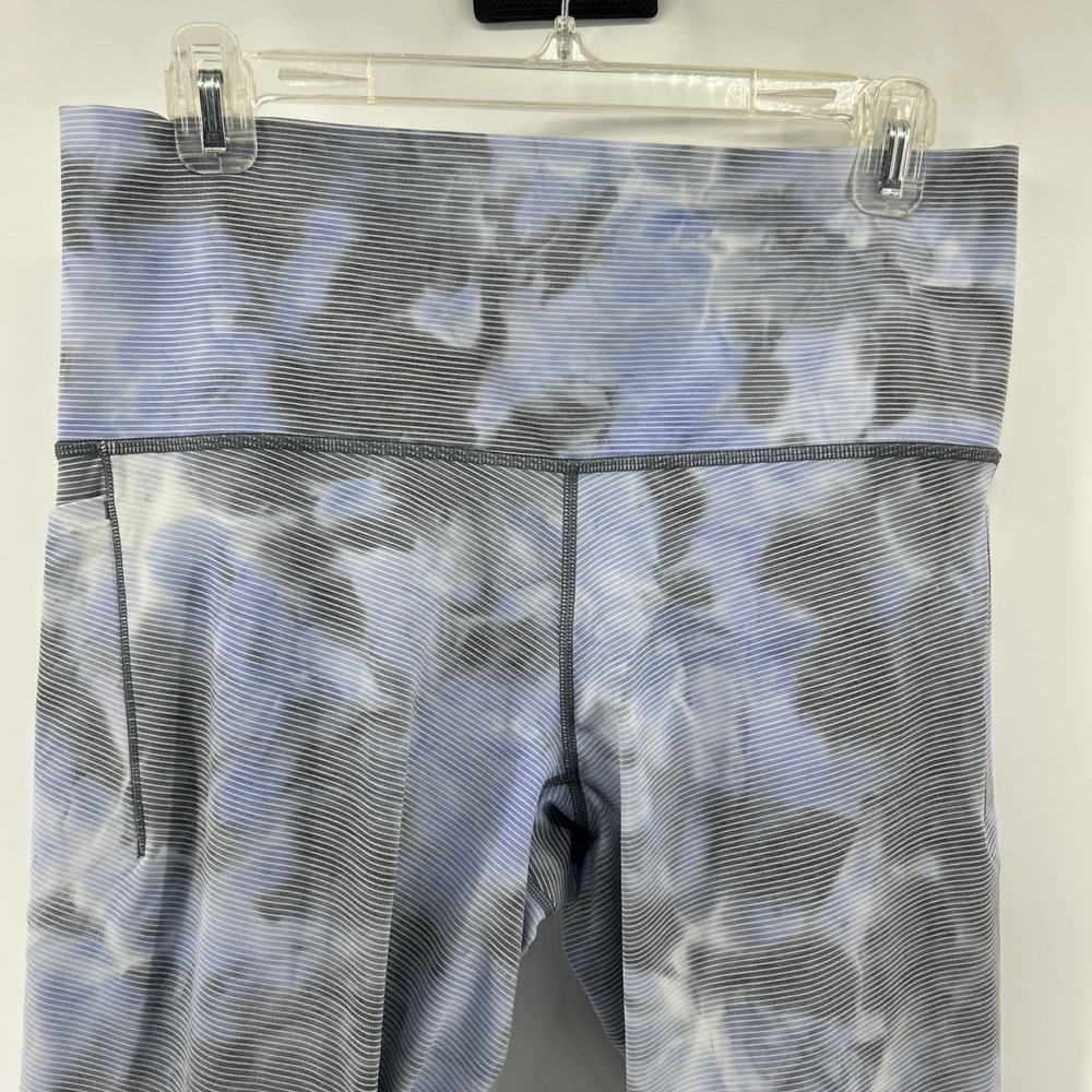 Athleta Capri Leggings Pants Women's 1X Plus Blue Gray Tie Dye Yoga Run Exercise - Picture 2 of 14